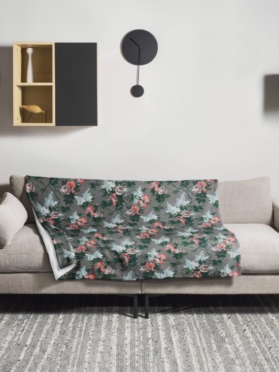 Cosette J'adore Bella Roses Soft Fleece Throw Blanket | Pinup Couture Relaxed